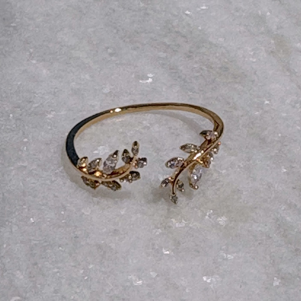 Flower ring